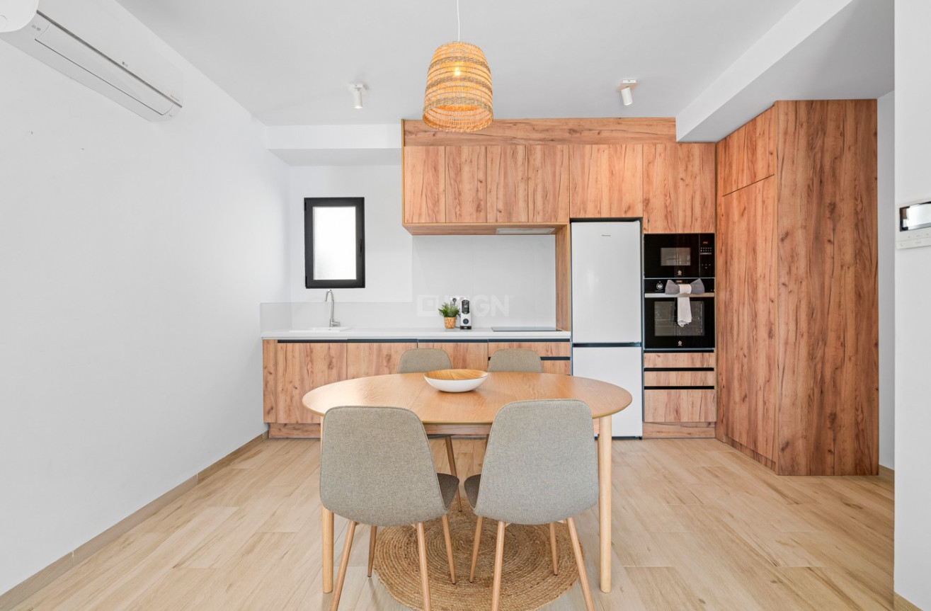 Resale - Apartment / flat - San Miguel de Salinas - Inland