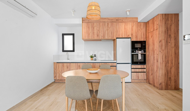 Resale - Apartment / flat - San Miguel de Salinas - Inland