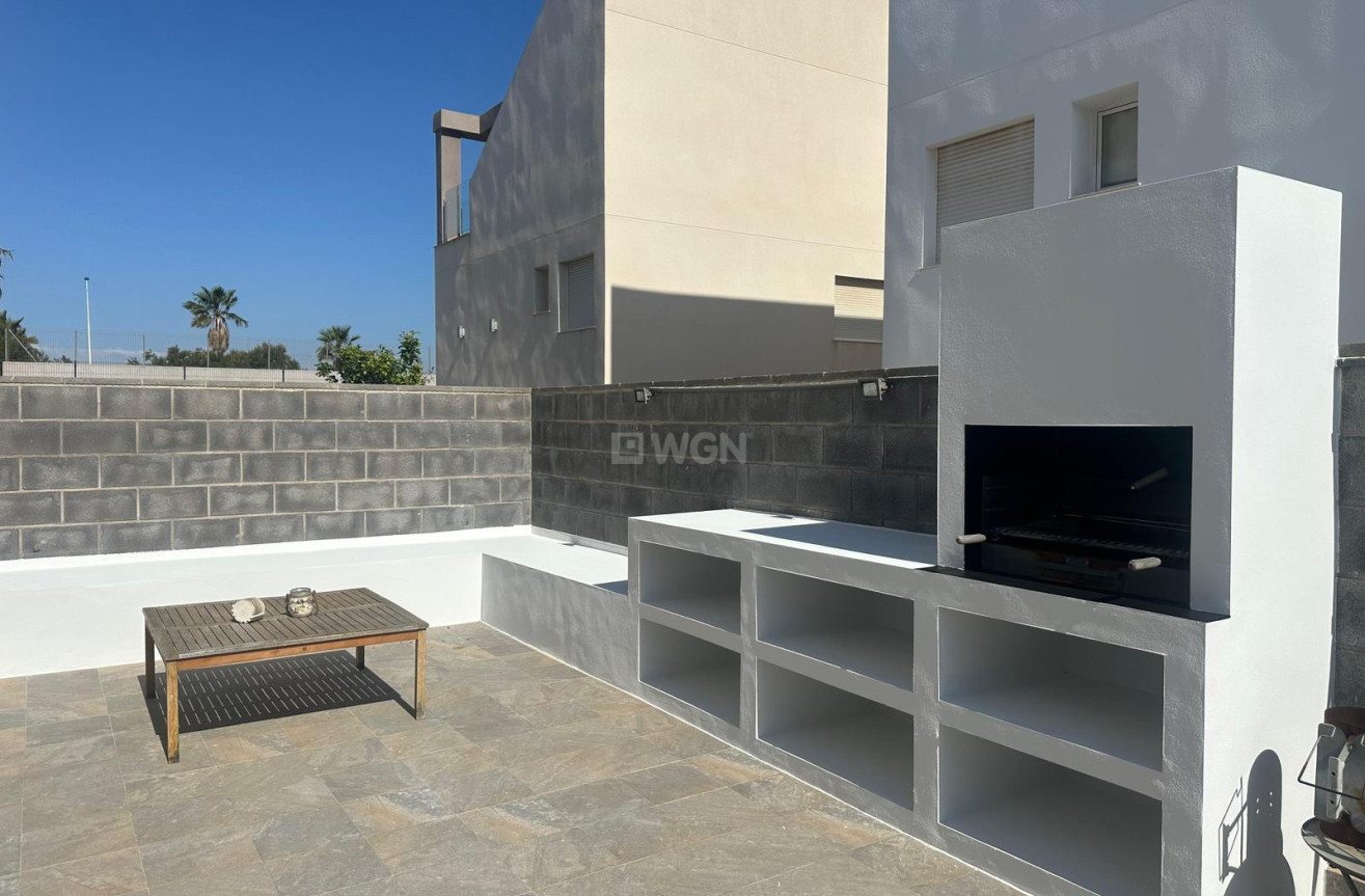 Odsprzedaż - Villa - Torrevieja - Costa Blanca