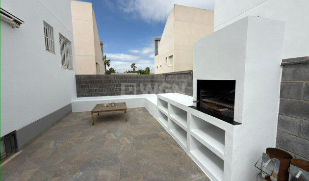 Odsprzedaż - Villa - Torrevieja - Costa Blanca
