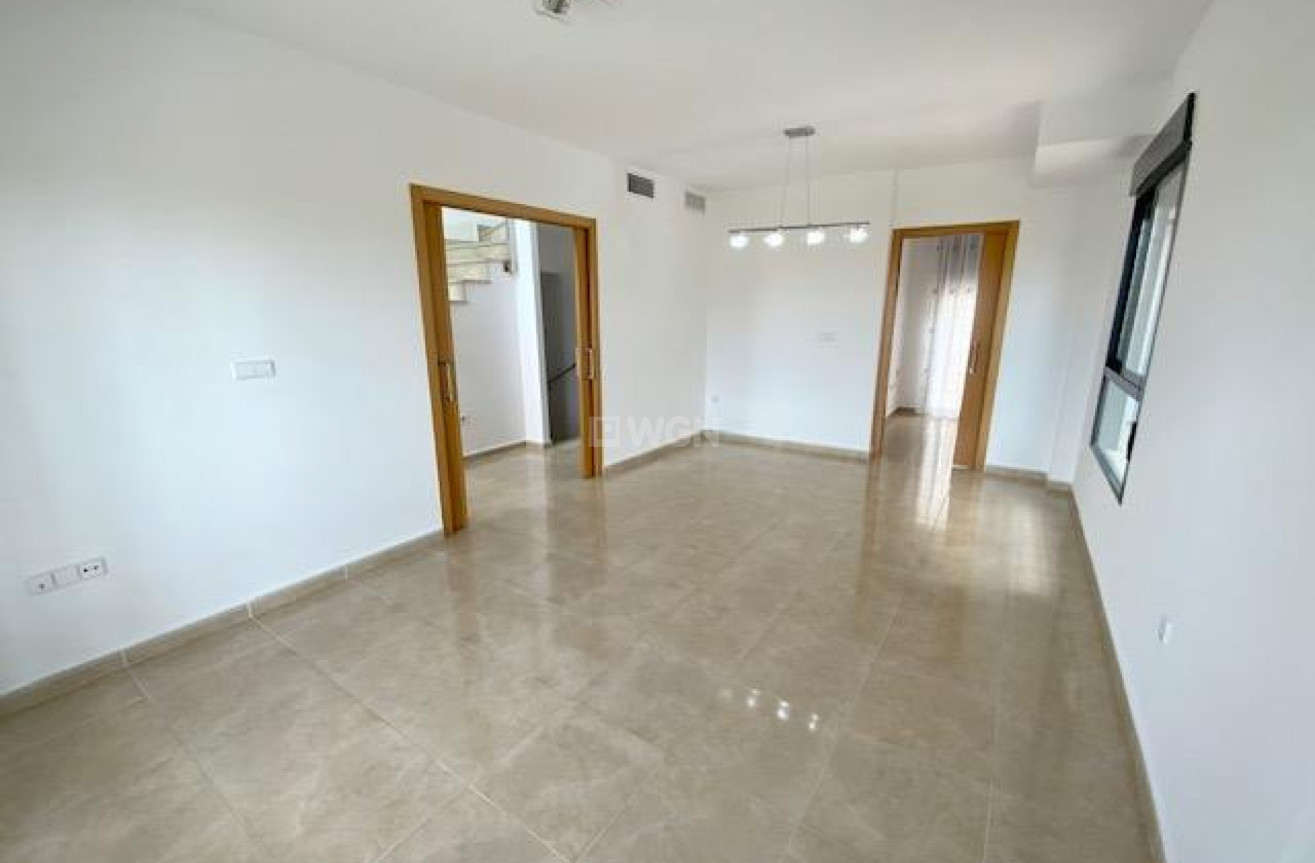 Resale - Villa - Roldan - Inland