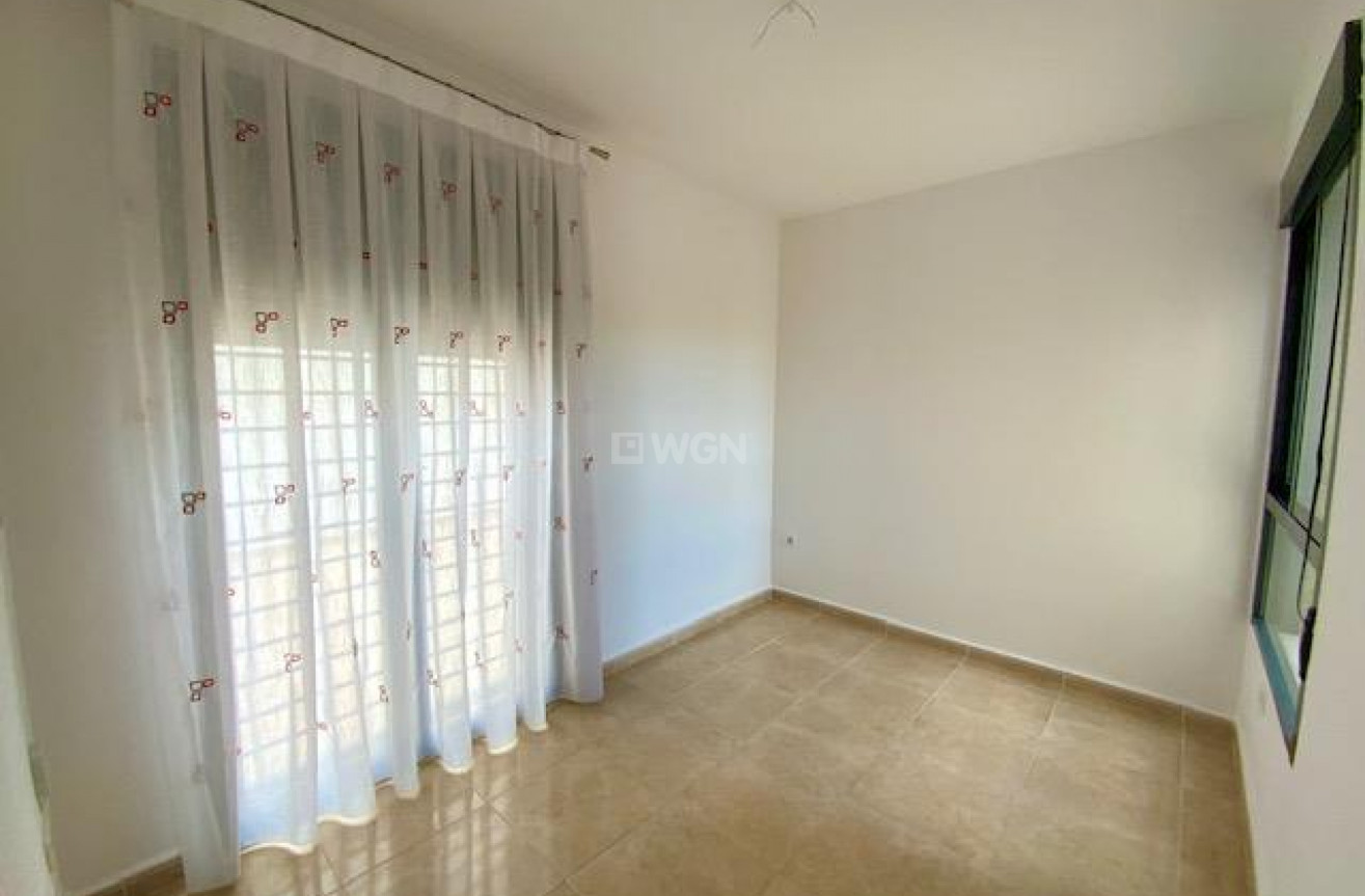 Resale - Villa - Roldan - Inland