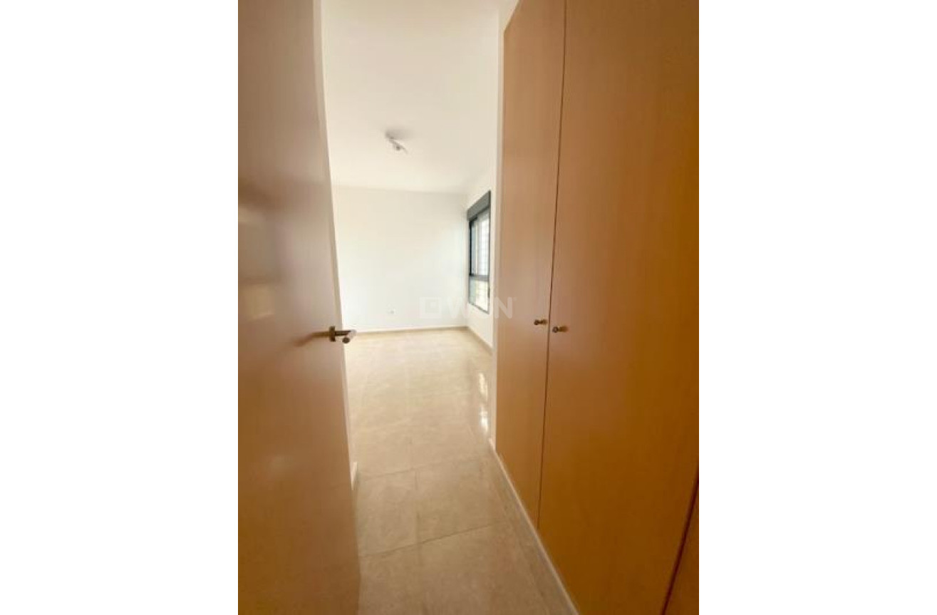 Resale - Villa - Roldan - Inland