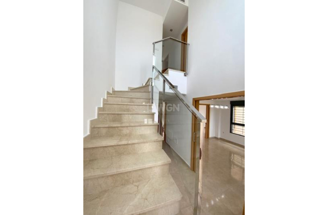 Resale - Villa - Roldan - Inland