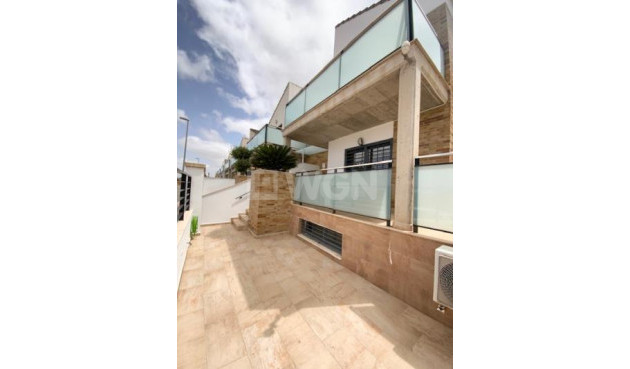 Resale - Villa - Roldan - Inland