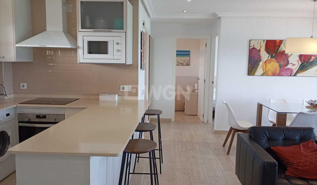 Resale - Apartment / flat - Mil Palmeras - Costa Blanca