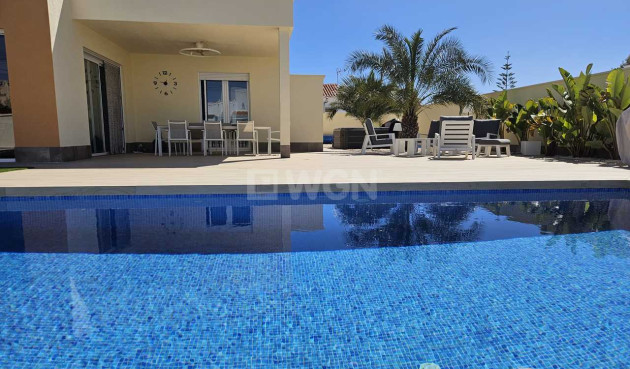 Resale - Villa - Torrevieja - Costa Blanca