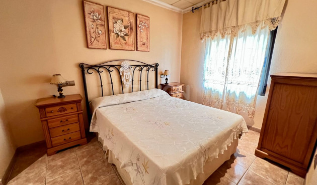 Odsprzedaż - Kamienica - Pinoso - Inland