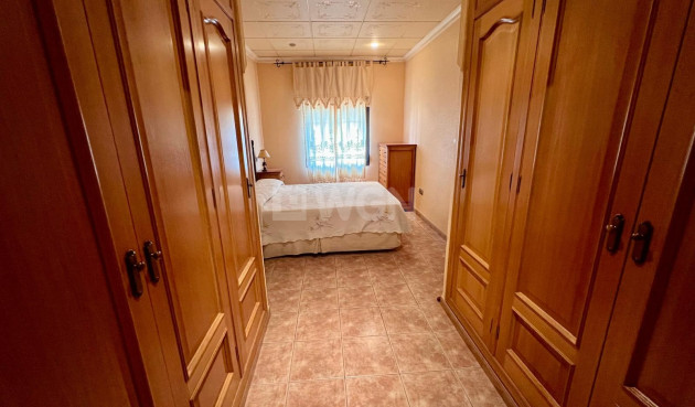 Odsprzedaż - Kamienica - Pinoso - Inland