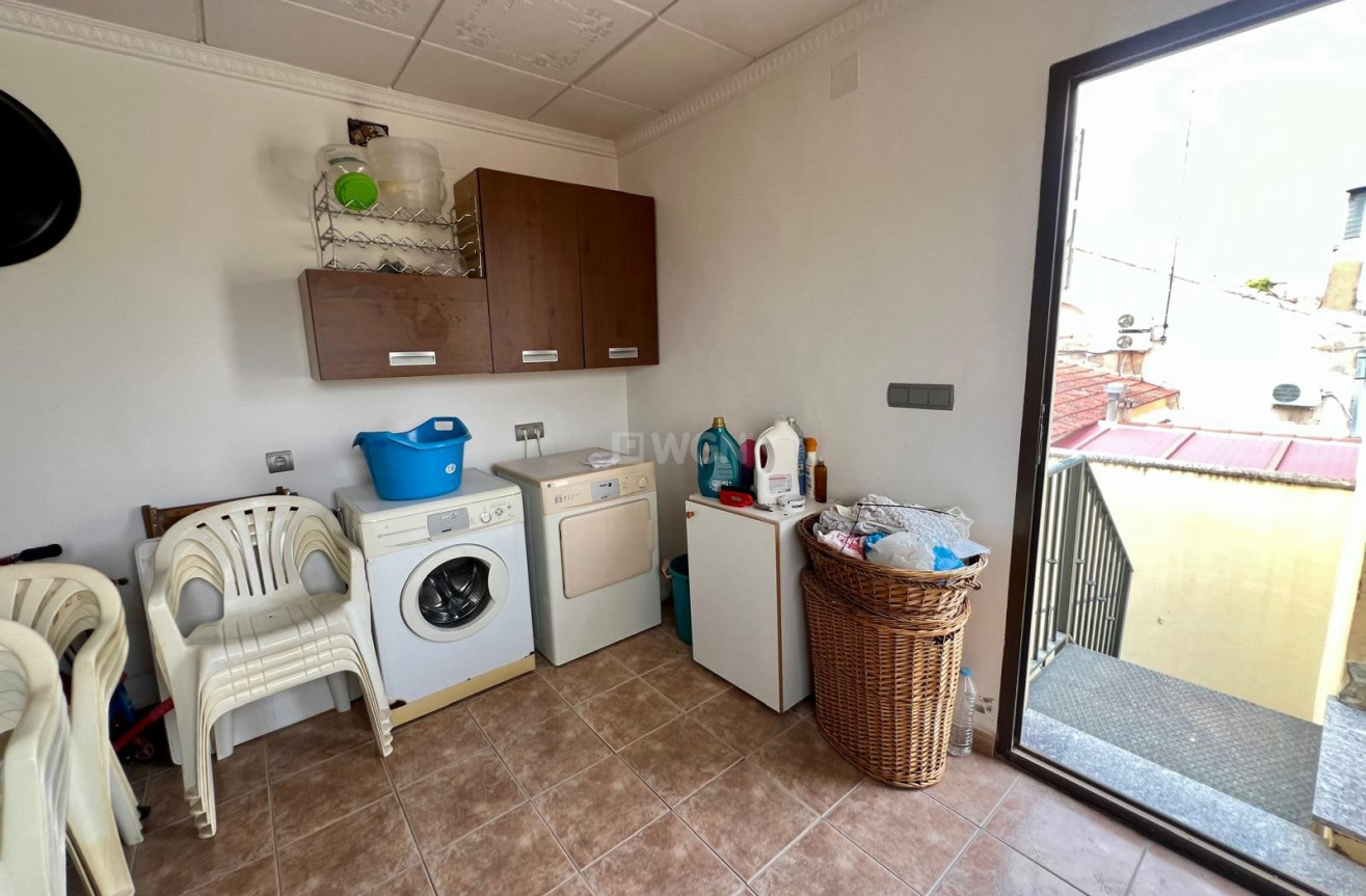 Odsprzedaż - Kamienica - Pinoso - Inland