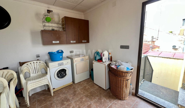 Odsprzedaż - Kamienica - Pinoso - Inland