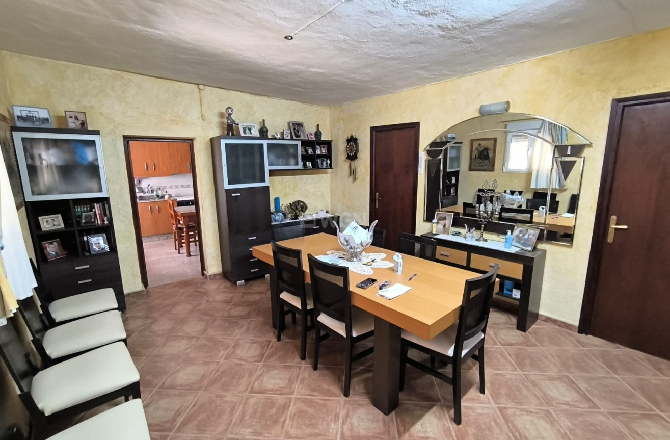 Resale - Villa - Yecla - Inland