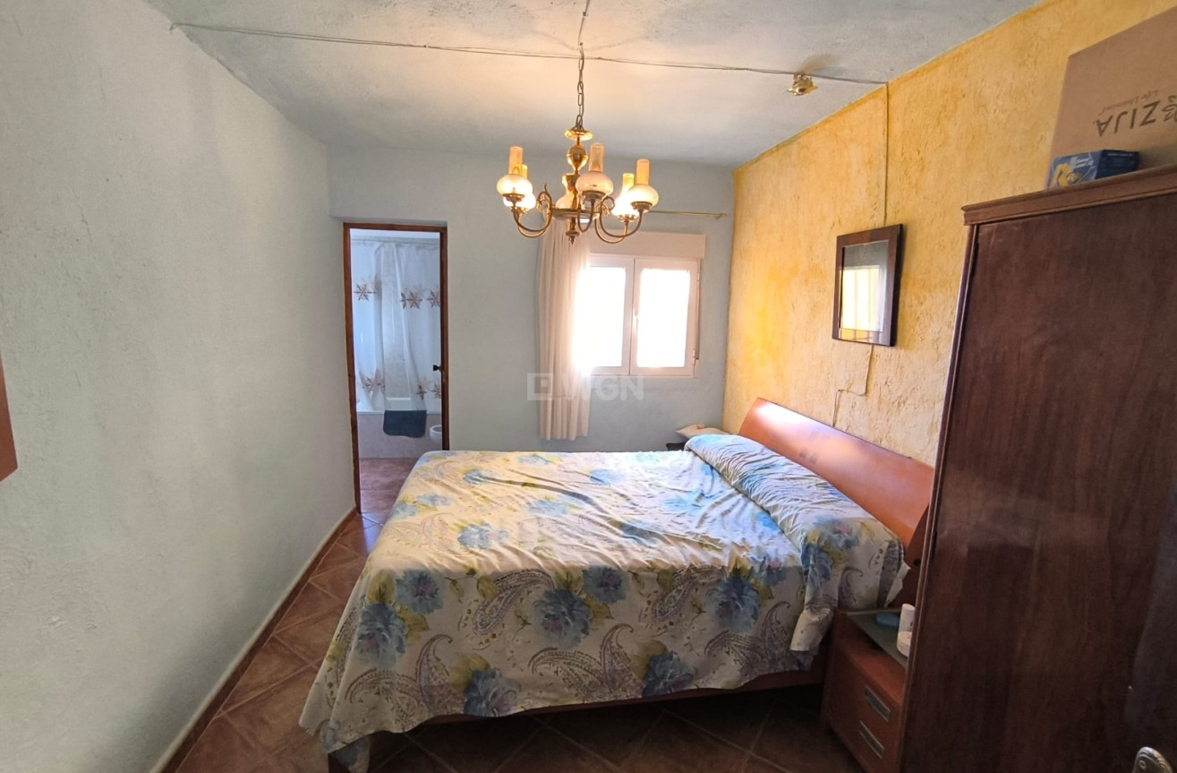 Resale - Villa - Yecla - Inland