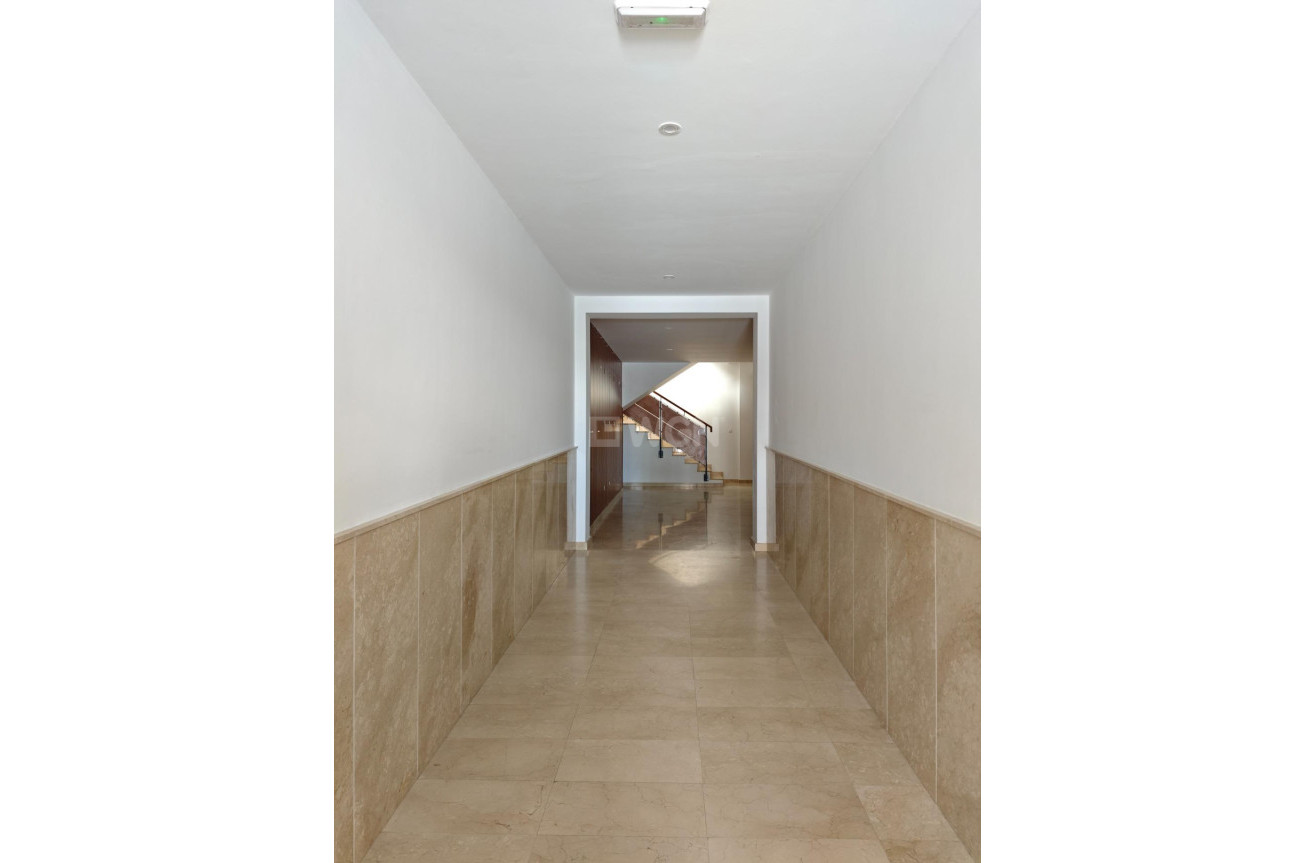 Resale - Apartment / flat - San Miguel de Salinas - Pueblo 9