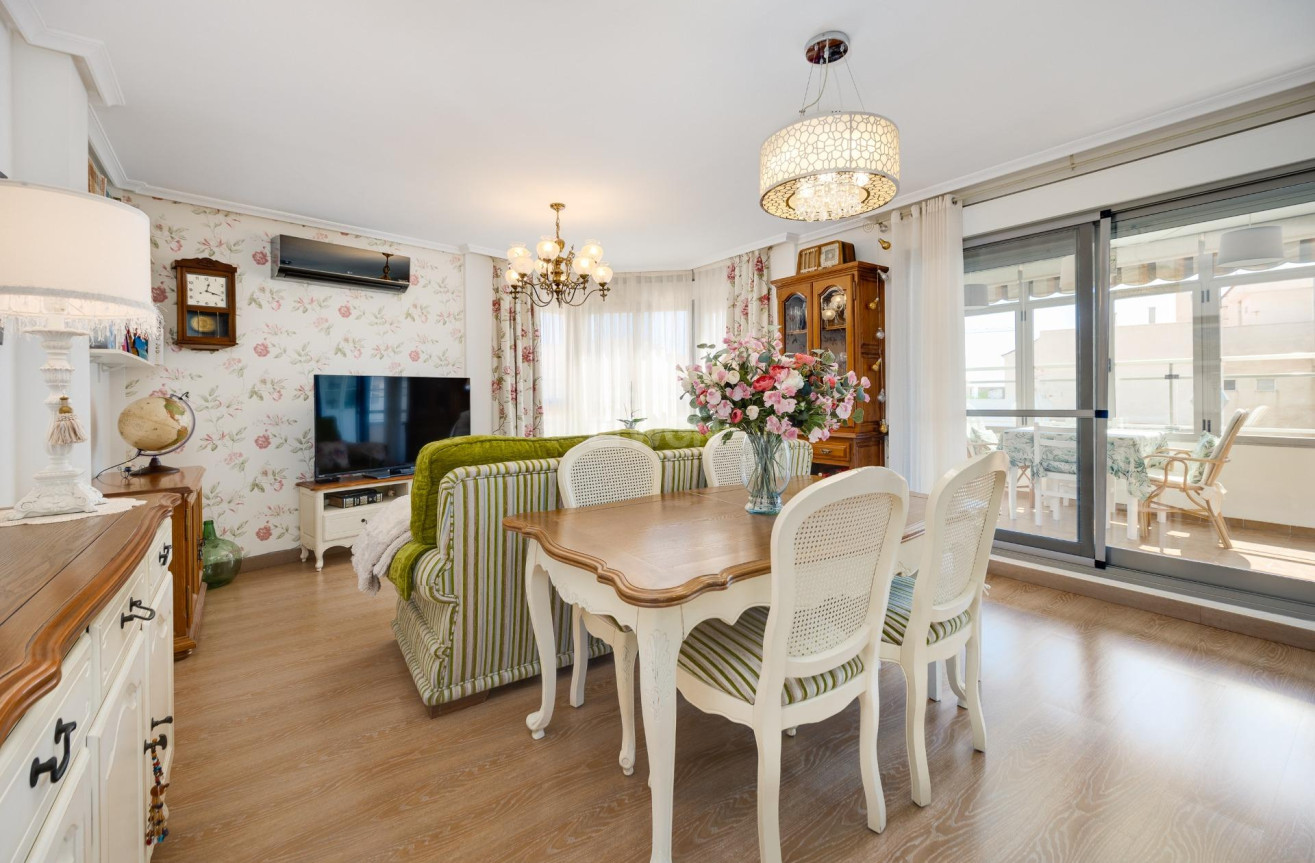 Resale - Penthouse - Torrevieja - Centro