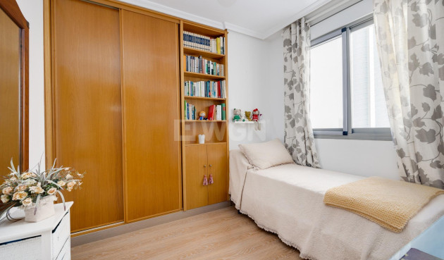 Resale - Penthouse - Torrevieja - Centro