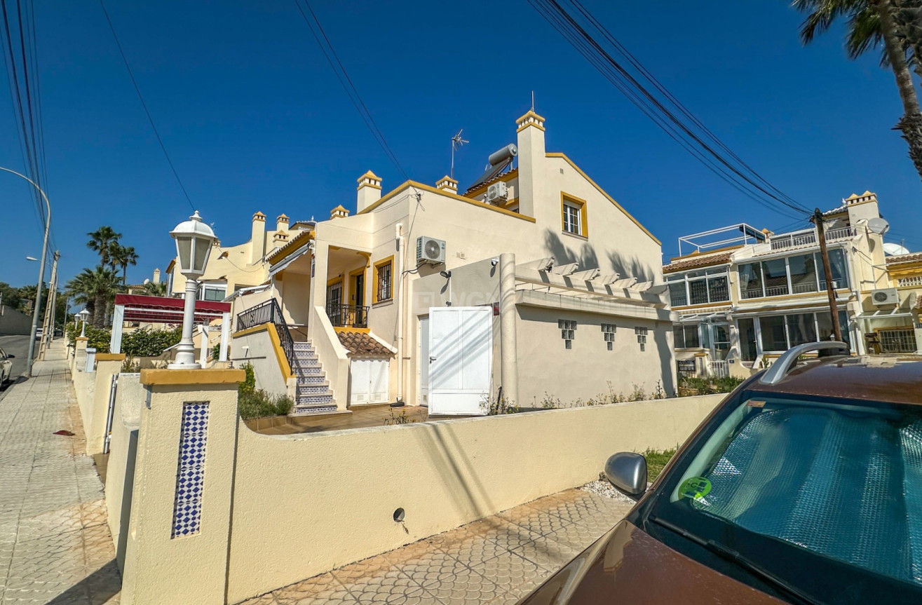 Resale - Duplex - Orihuela Costa - Costa Blanca