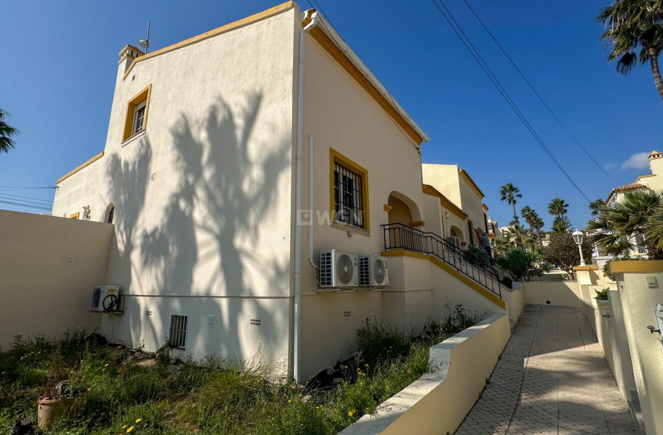 Resale - Duplex - Orihuela Costa - Costa Blanca