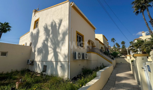 Resale - Duplex - Orihuela Costa - Costa Blanca