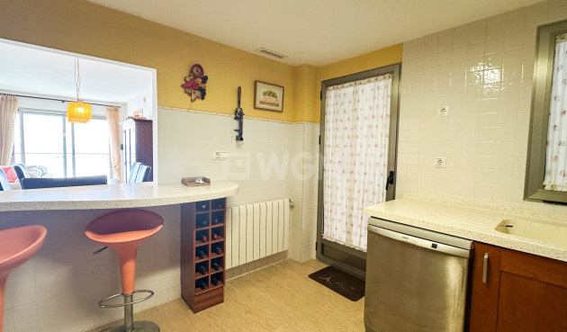 Resale - Apartment / flat - Torrevieja - Costa Blanca