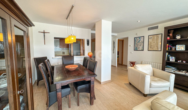 Resale - Apartment / flat - Torrevieja - Costa Blanca