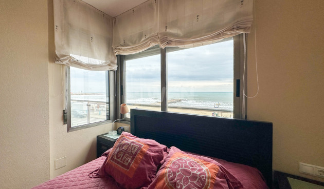 Resale - Apartment / flat - Torrevieja - Costa Blanca