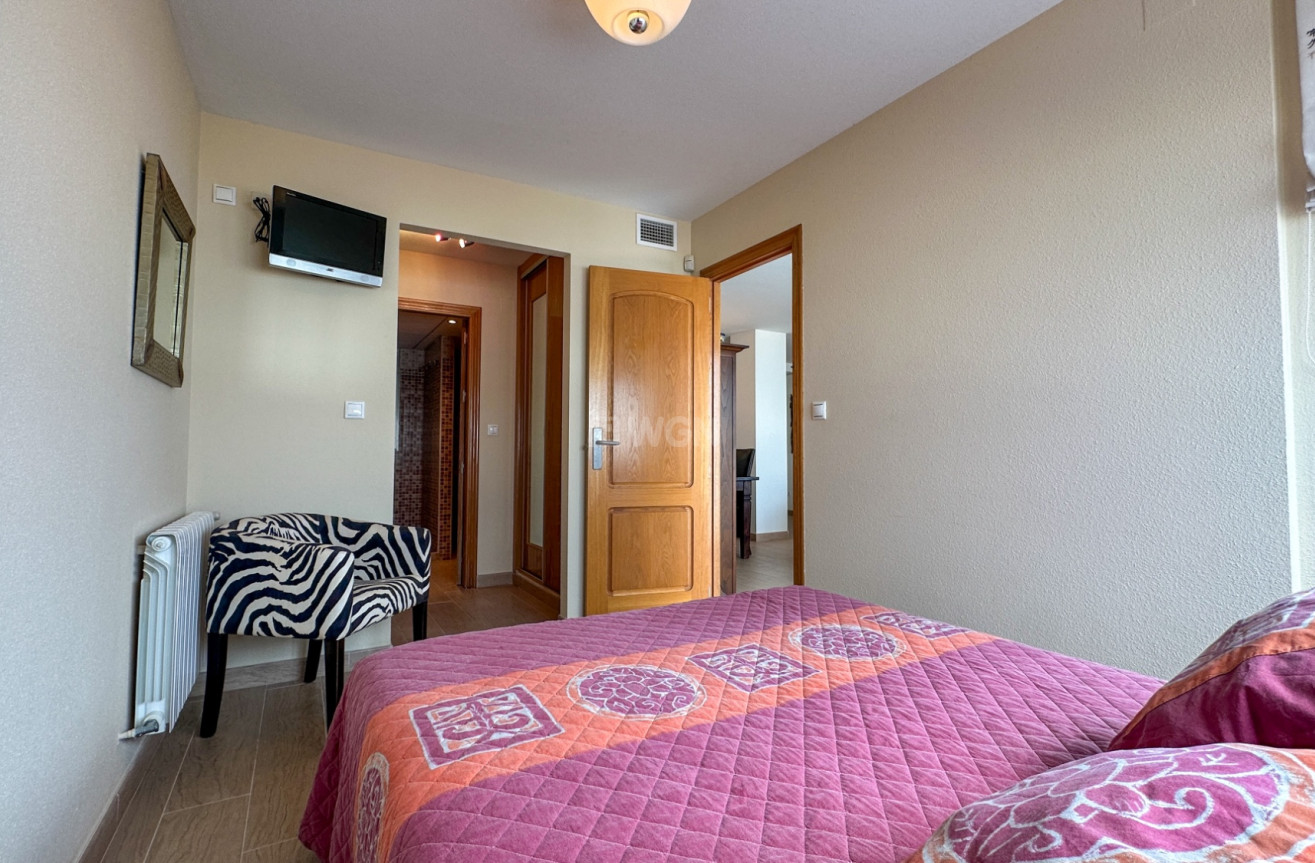 Resale - Apartment / flat - Torrevieja - Costa Blanca