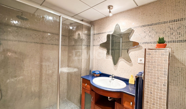 Resale - Apartment / flat - Torrevieja - Costa Blanca