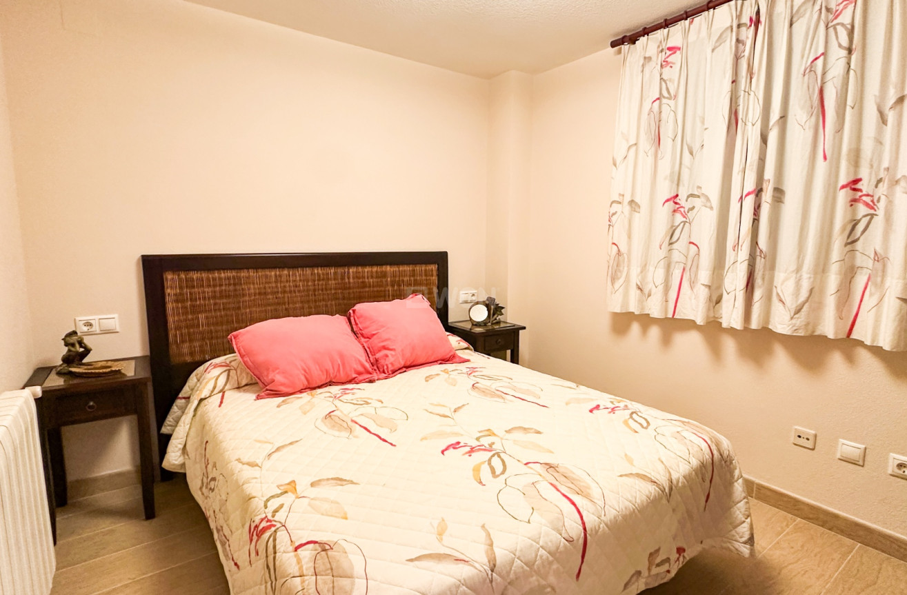 Resale - Apartment / flat - Torrevieja - Costa Blanca