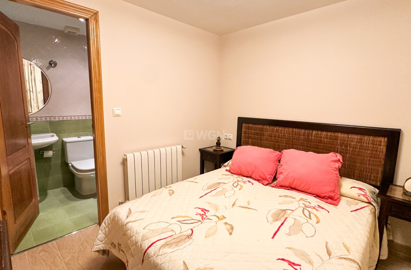 Resale - Apartment / flat - Torrevieja - Costa Blanca