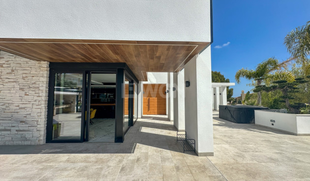 Resale - Villa - Orihuela Costa - Costa Blanca