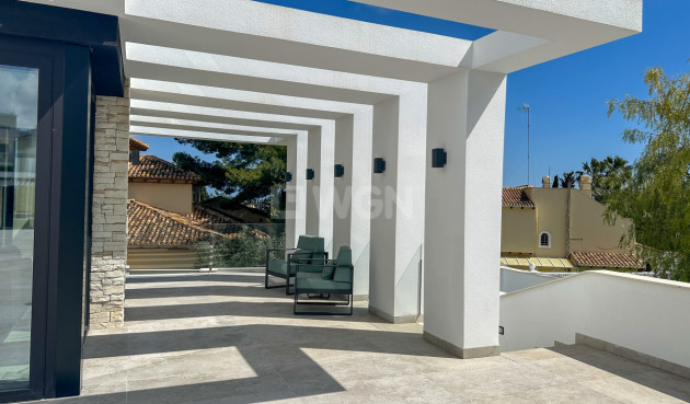 Resale - Villa - Orihuela Costa - Costa Blanca