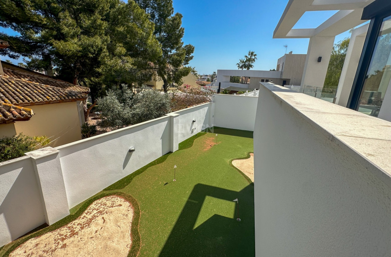 Resale - Villa - Orihuela Costa - Costa Blanca