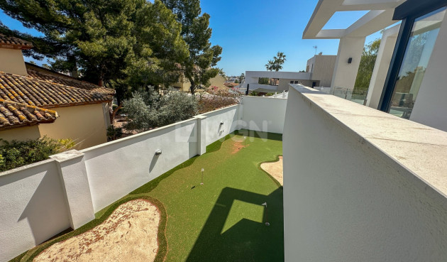 Resale - Villa - Orihuela Costa - Costa Blanca