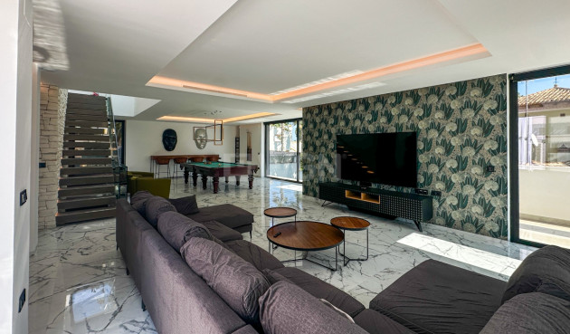 Resale - Villa - Orihuela Costa - Costa Blanca