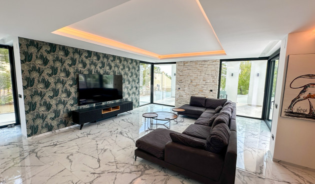 Resale - Villa - Orihuela Costa - Costa Blanca