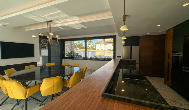 Resale - Villa - Orihuela Costa - Costa Blanca