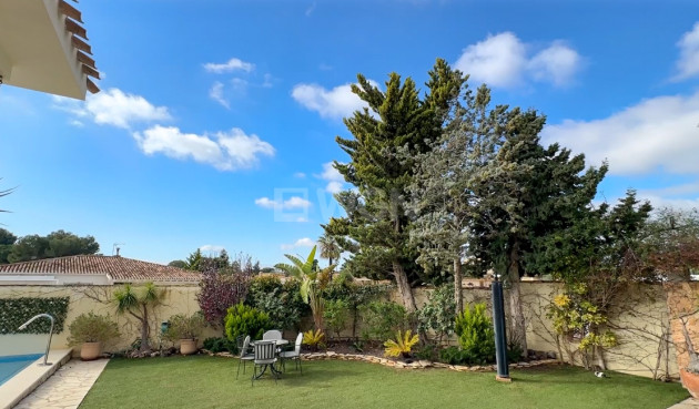 Odsprzedaż - Villa - Dehesa de Campoamor - Costa Blanca