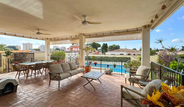 Resale - Villa - Dehesa de Campoamor - Costa Blanca