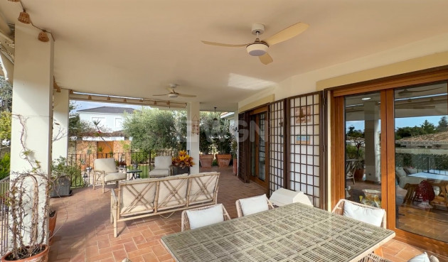 Resale - Villa - Dehesa de Campoamor - Costa Blanca