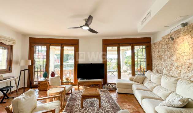 Resale - Villa - Dehesa de Campoamor - Costa Blanca