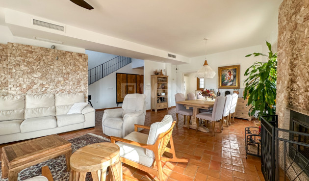 Resale - Villa - Dehesa de Campoamor - Costa Blanca