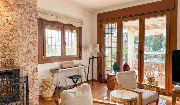 Resale - Villa - Dehesa de Campoamor - Costa Blanca