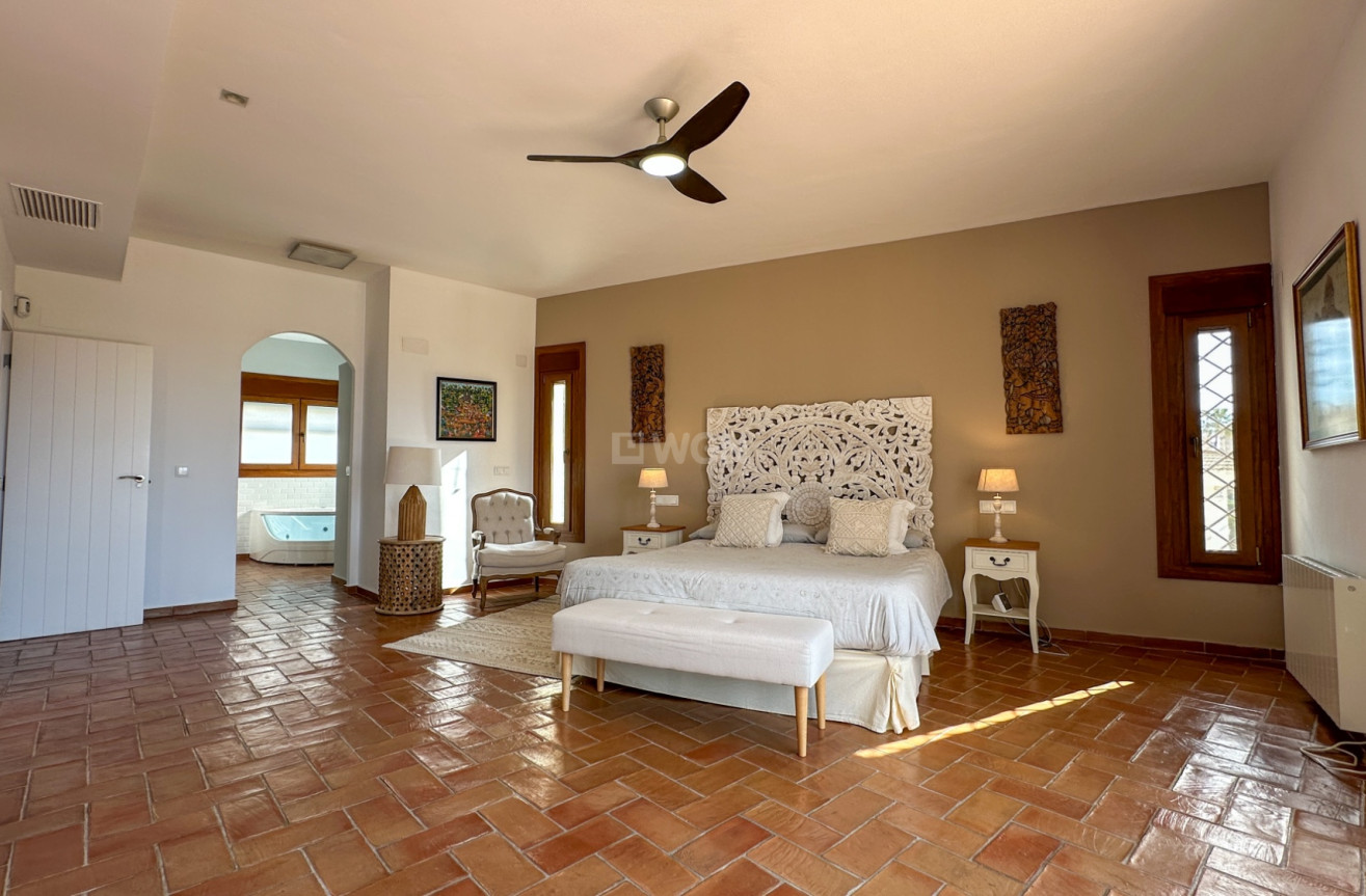 Resale - Villa - Dehesa de Campoamor - Costa Blanca