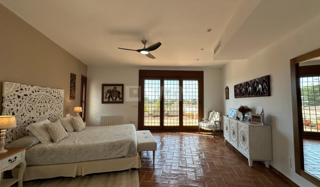 Resale - Villa - Dehesa de Campoamor - Costa Blanca