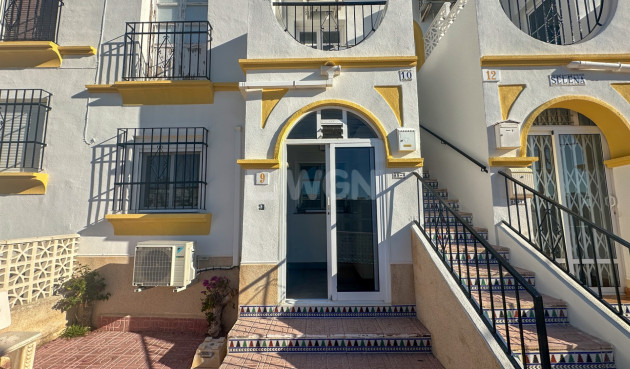 Reventa - Apartamento / piso - Villamartin - Costa Blanca