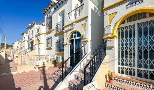 Reventa - Apartamento / piso - Villamartin - Costa Blanca