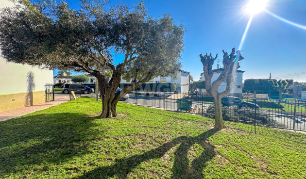 Reventa - Apartamento / piso - Villamartin - Costa Blanca