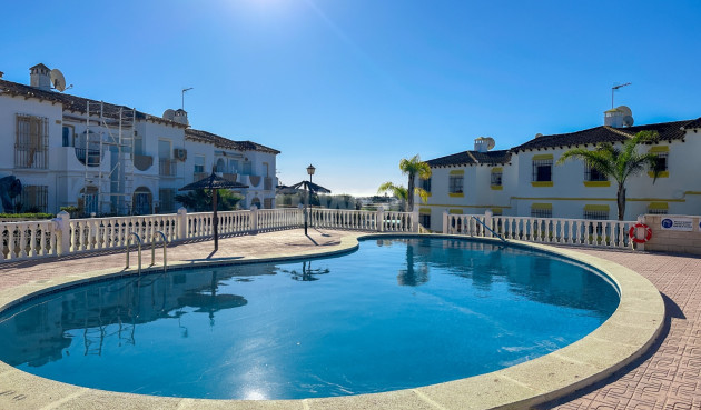 Reventa - Apartamento / piso - Villamartin - Costa Blanca
