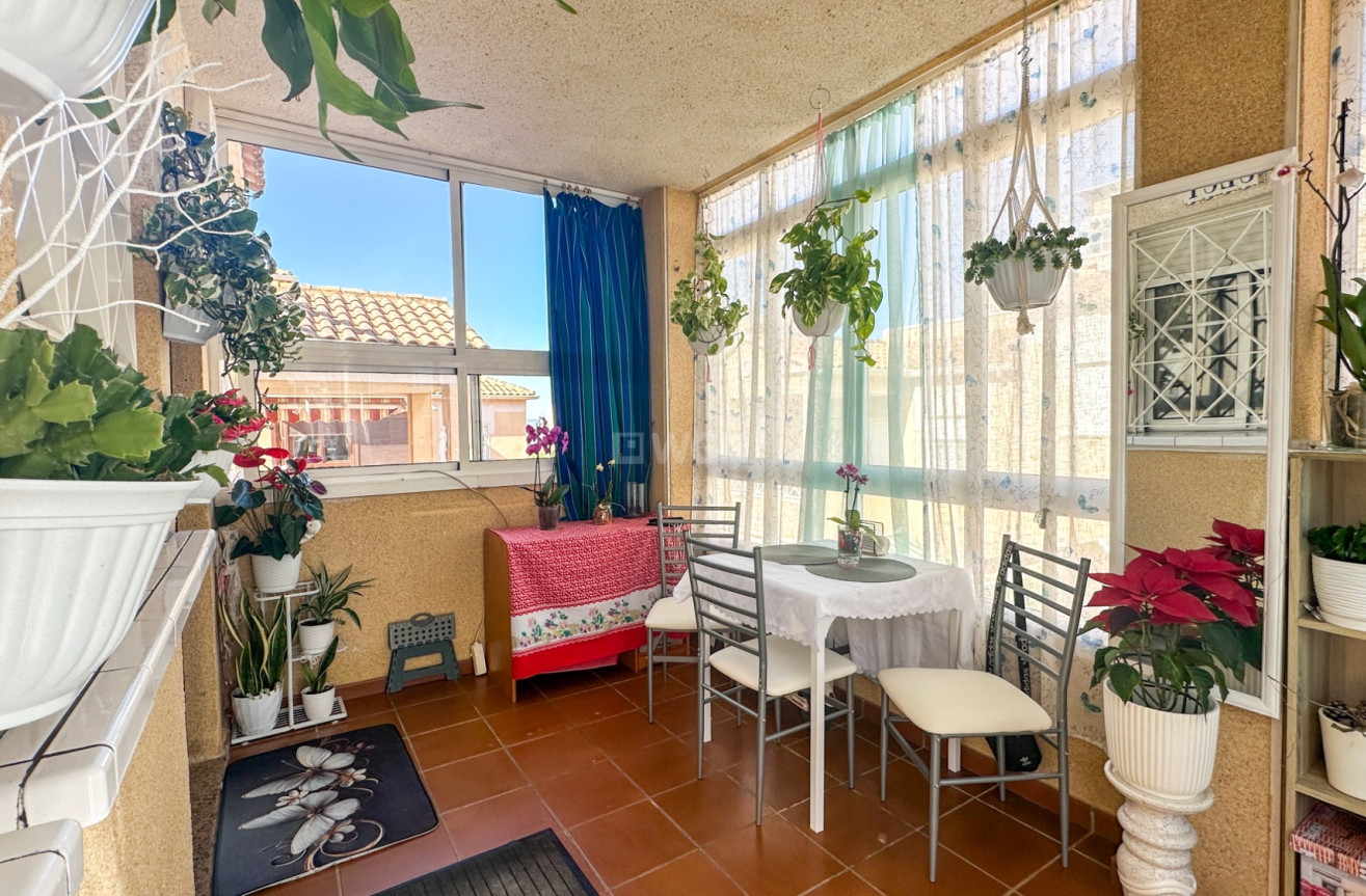 Resale - Apartment / flat - Torrevieja - Costa Blanca